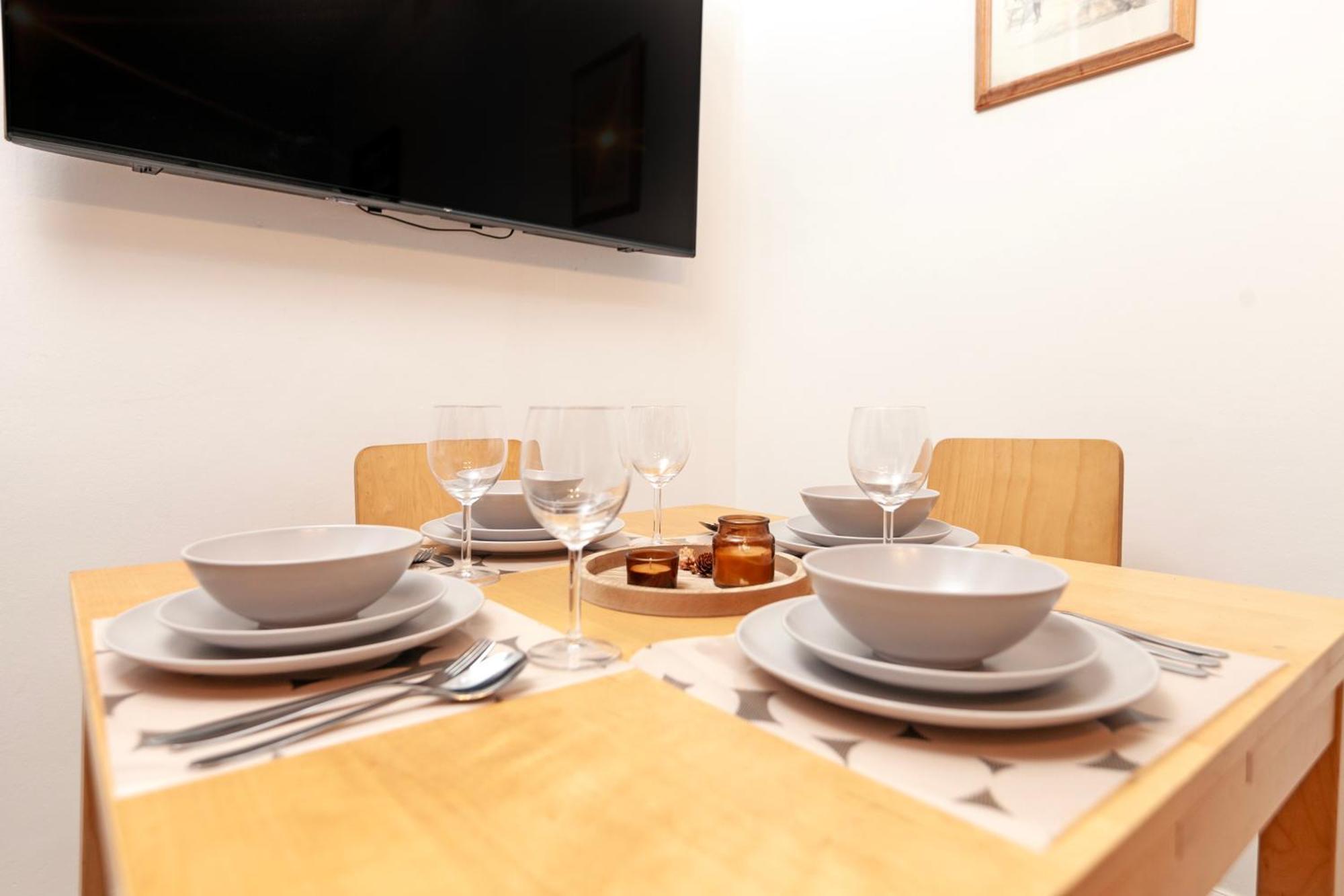 Beautiful 3 Bedroom Flat In Scott Ellis Gardens Londyn Zewnętrze zdjęcie