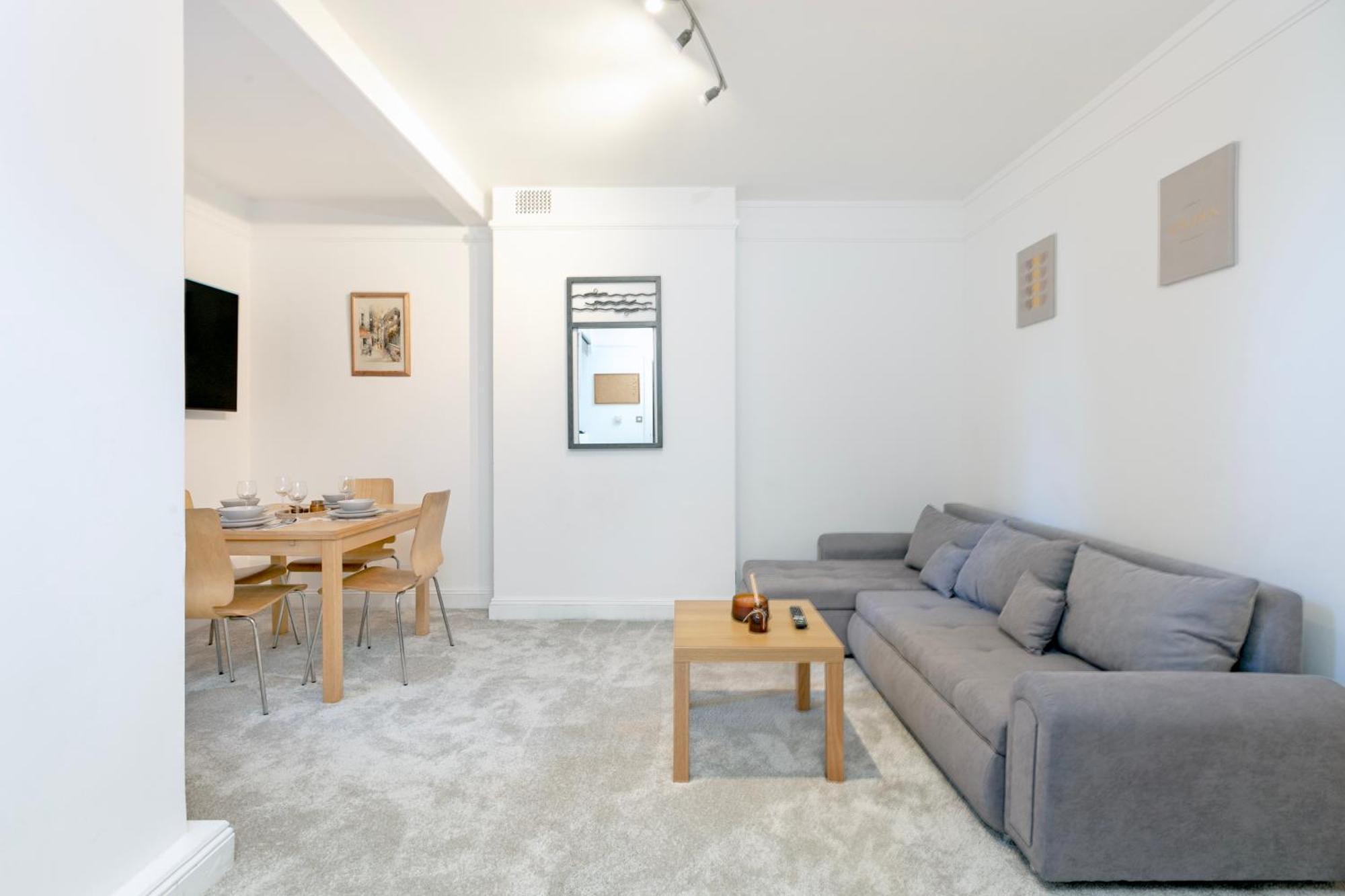 Beautiful 3 Bedroom Flat In Scott Ellis Gardens Londyn Zewnętrze zdjęcie