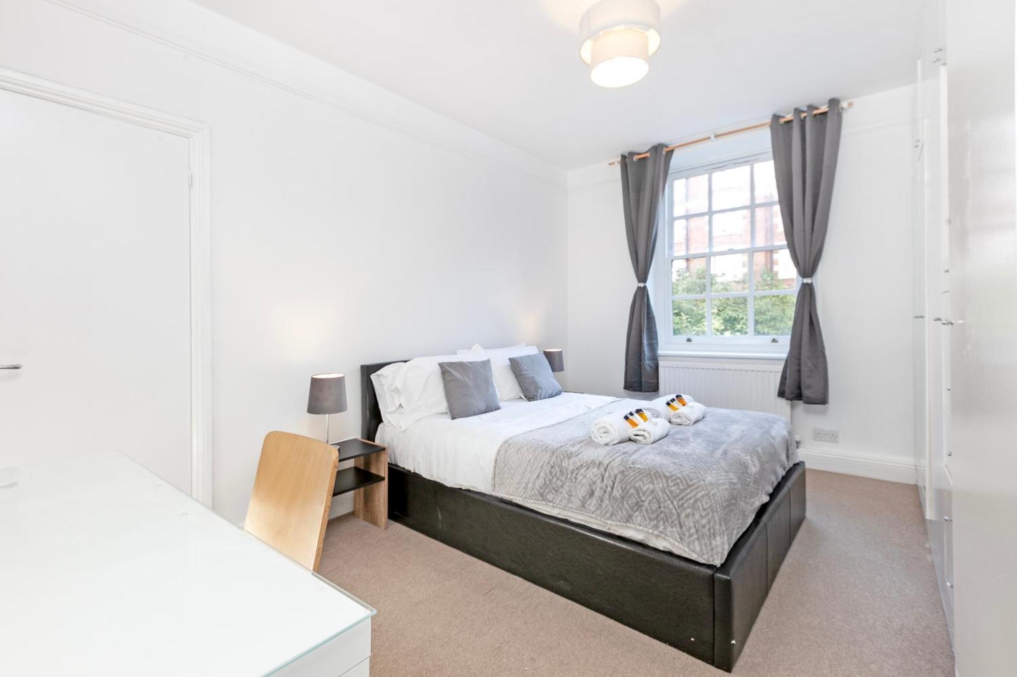 Beautiful 3 Bedroom Flat In Scott Ellis Gardens Londyn Zewnętrze zdjęcie